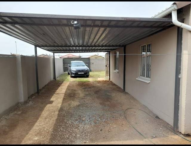 3 BEDROOM HOUSE FOR SALE IN WINDMILL PARK